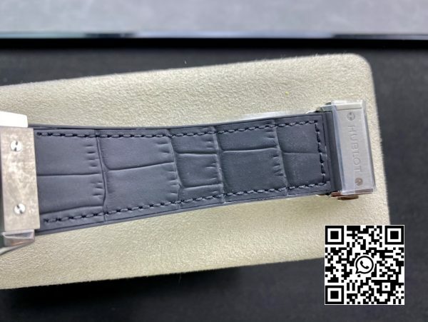 HUBLOT Classic Fusion 42mm 542.NX .1171.RX Titanium WWF Factory 11 Best Edition Black Dial 9 HUBLOT Classic Fusion 42mm 542.NX.1171.RX Titanium WWF Factory 1:1 Best Edition Black Dial