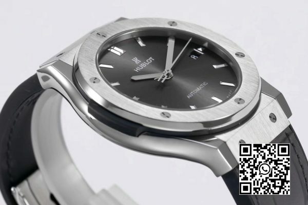 HUBLOT Classic Fusion 45 mm 511.NX .7071.LR Tytan WWF Factory 11 Najlepsza edycja Szara tarcza 7 HUBLOT Classic Fusion 45 mm 511.NX.7071.LR Tytan WWF Factory 1:1 Najlepsza edycja Szara tarcza
